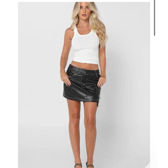 By.Dyln Tyler Skirt in Black Size small - Picture 1 of 8
